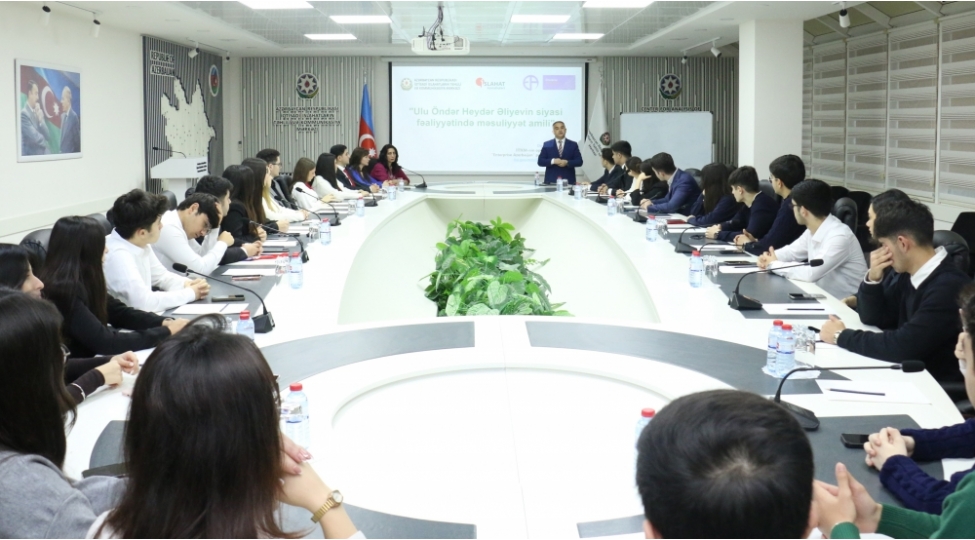 iitkm-de-ulu-onder-heyder-eliyevin-anim-gunune-hesr-olunmush-seminar-kechirilib