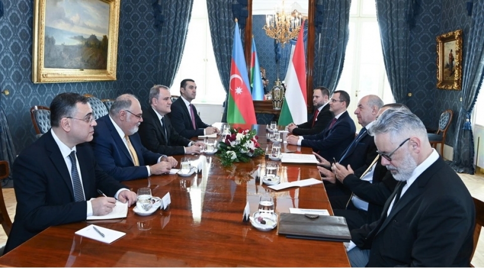 macaristan-prezidenti-ceyhun-bayramovu-qebul-edib