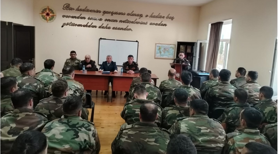 ulu-onder-heyder-eliyevin-adi-azerbaycan-xalqinin-qelbinde-daim-yashayacaq