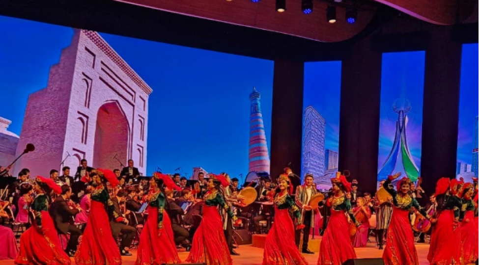 bakida-ozbekistan-medeniyyet-gunlerinin-achilishi-olub