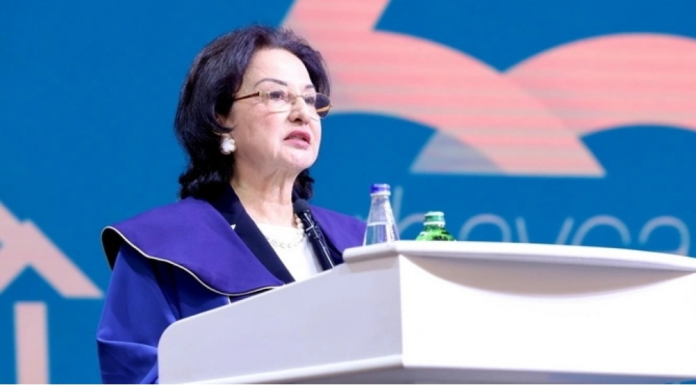 gulchohre-memmedova-sheref-ordeni-ile-teltif-edilib