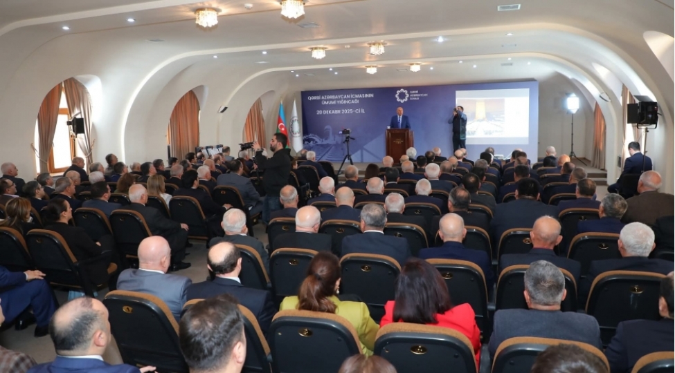 qerbi-azerbaycan-icmasinin-umumi-yigincagi-kechirilib