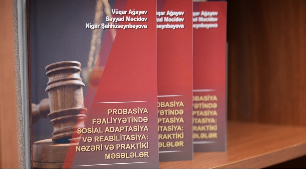 probasiya-ile-bagli-kitabin-teqdimati-kechirilib