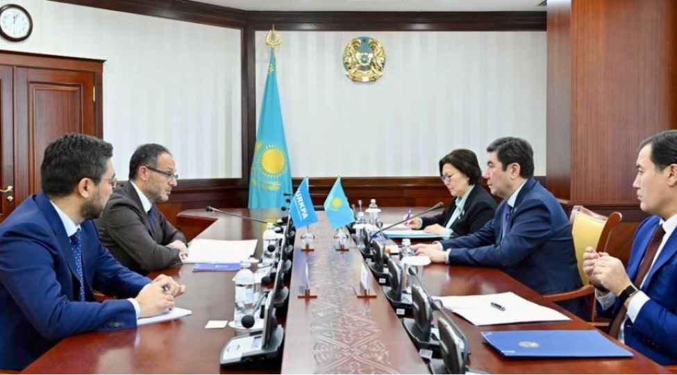 turkpa-nin-bash-katibi-qazaxistan-parlamentinin-sedri-ile-gorushub