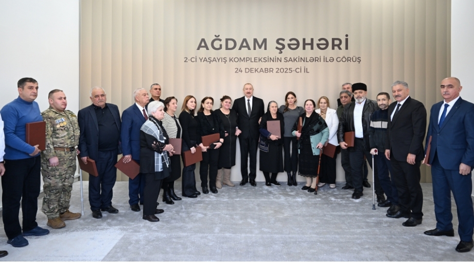 2025-ci-ile-qisa-siyasi-baxish-tarixi-ugurlar-yeni-meqsedler