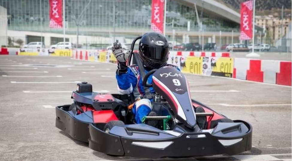 baku-city-kartinqde-facie-yeniyetme-oldu