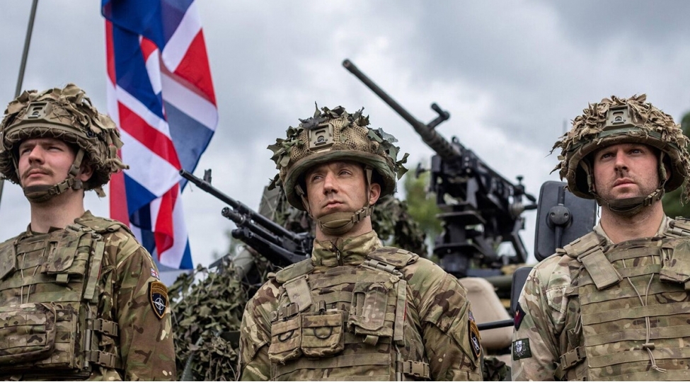 britaniya-ve-fransa-ukraynaya-15-minedek-herbchi-gondere-biler