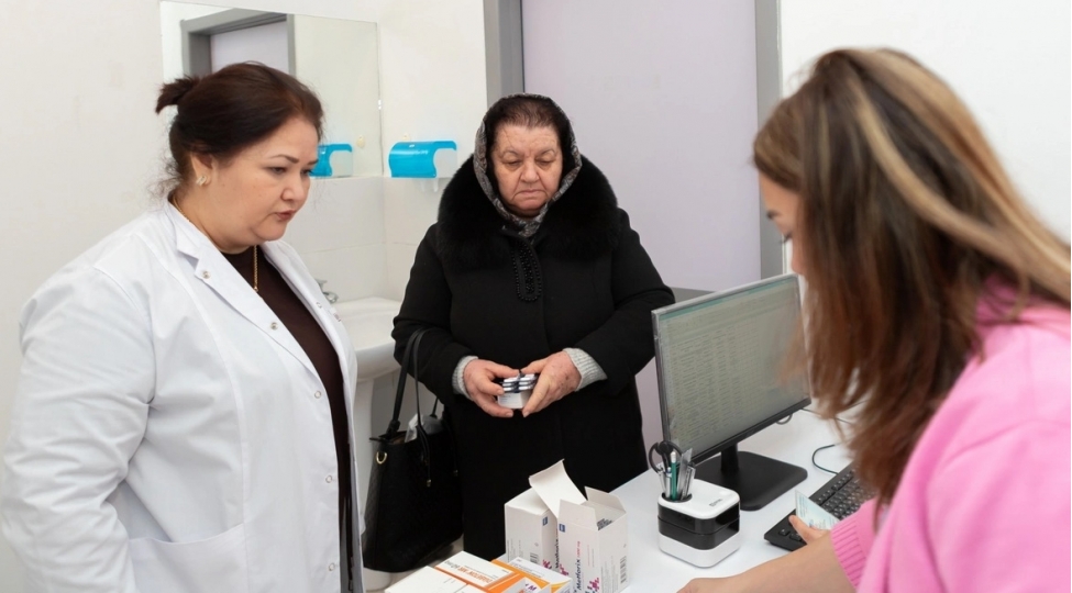 xetai-rayonunda-imtiyazli-xesteler-uchun-yeni-aptek-fealiyyete-bashlayib