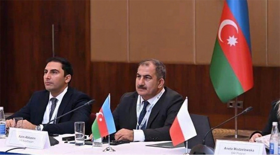 azim-abasov-pul-kutlesinde-artim-her-zaman-iqtisadi-inkishafi-temin-etmir