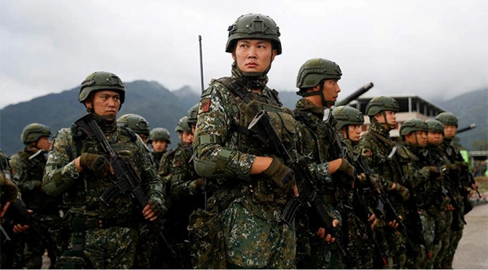 chin-ordusu-tayvan-rehberliyinin-ele-kechirilmesi-uzre-telimlere-bashlayib