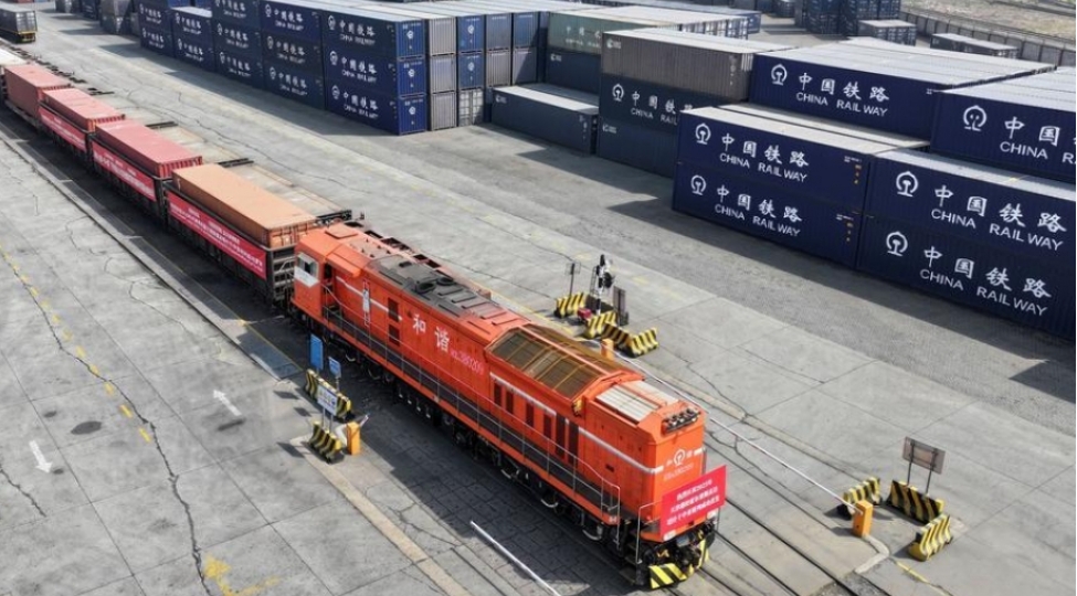 chinden-orta-dehliz-vasitesi-ile-azerbaycana-yeni-qatar-xetti-istifadeye-verilirb