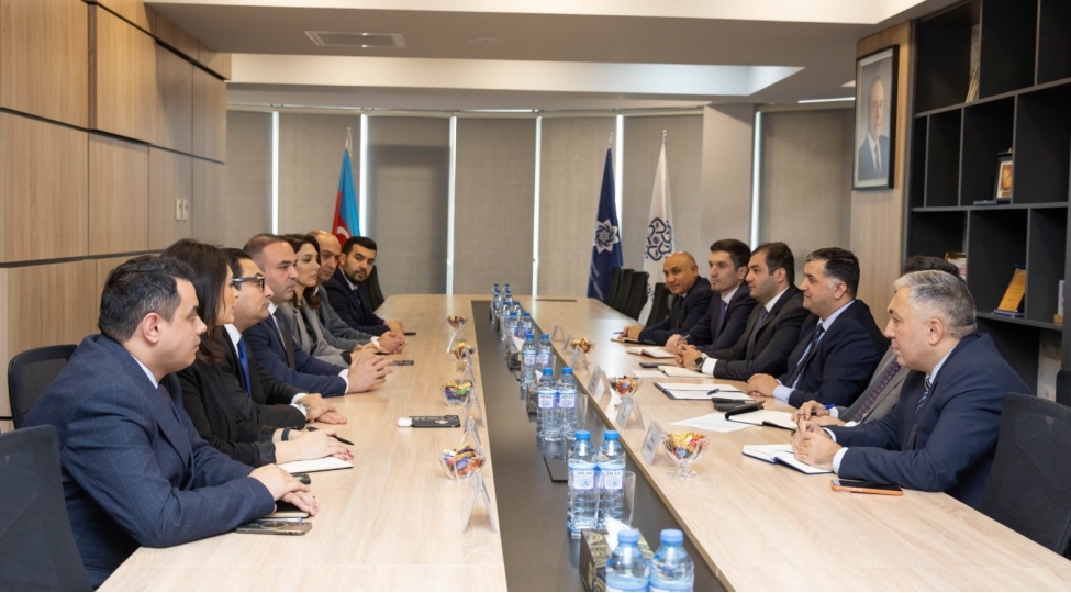 aqrar-innovasiya-merkezi-ve-dovlet-meshgulluq-agentliyi-arasinda-emekdashliq-imkanlari-muzakire-edilib