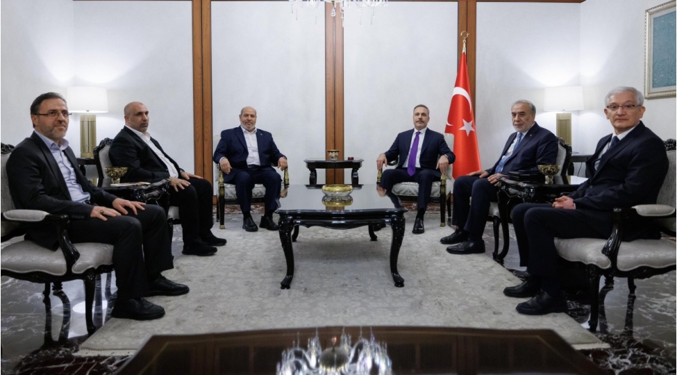 hakan-fidan-hemas-in-siyasi-burosunun-uzvu-ile-qezzani-muzakire-edib