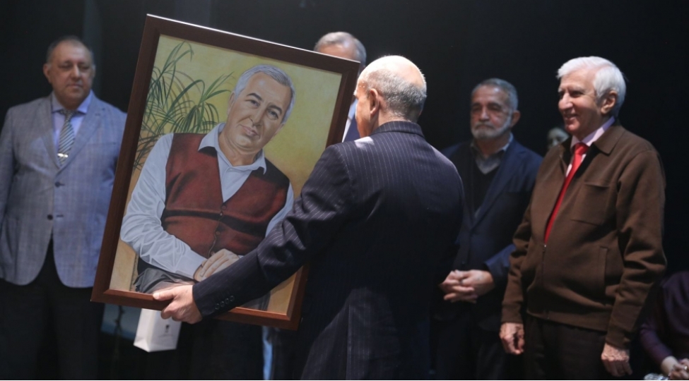 aktyor-edalet-ebdulsemedin-60-illik-yubileyi-qeyd-olunub