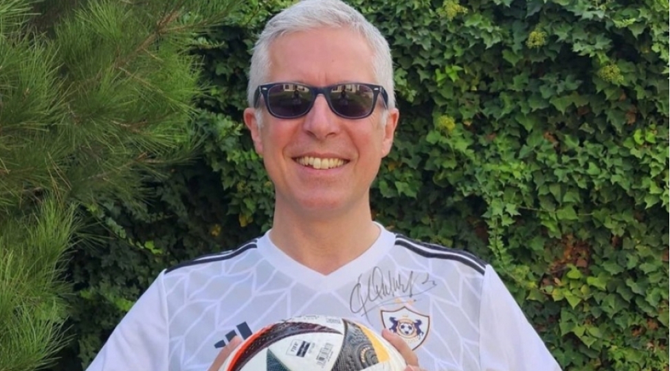 boyuk-britaniyanin-azerbaycandaki-sefiri-qarabagin-oyununu-canli-izleyecek