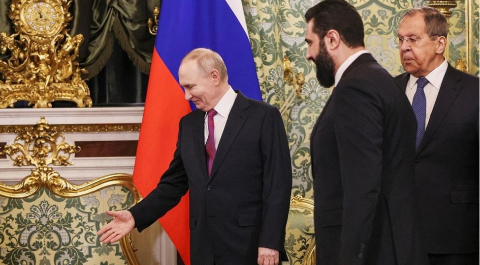 putin-ve-esh-sharaa-rusiyanin-suriyadaki-herbi-bazalarini-muzakire-edibler