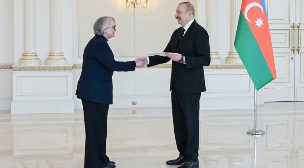 prezident-ilham-eliyev-avstraliyanin-azerbaycanda-yeni-teyinolunmush-sefirinin-etimadnamesini-qebul-edib-yenilenib