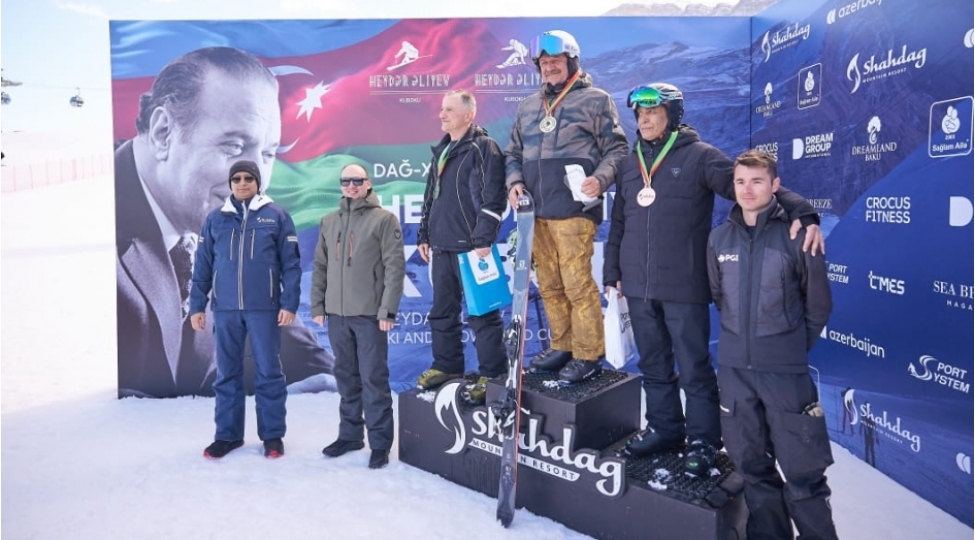 xizek-yarishi-uzre-heyder-eliyev-kubokunun-qalibleri-mukafatlandirilib