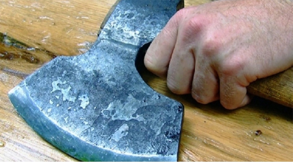 emi-qardashi-ovladlarini-baltalamaqda-shubheli-bilinir