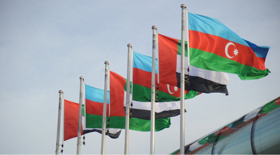 azerbaycan-bee-ile-hokumet-tecrubelerini-bolushecek