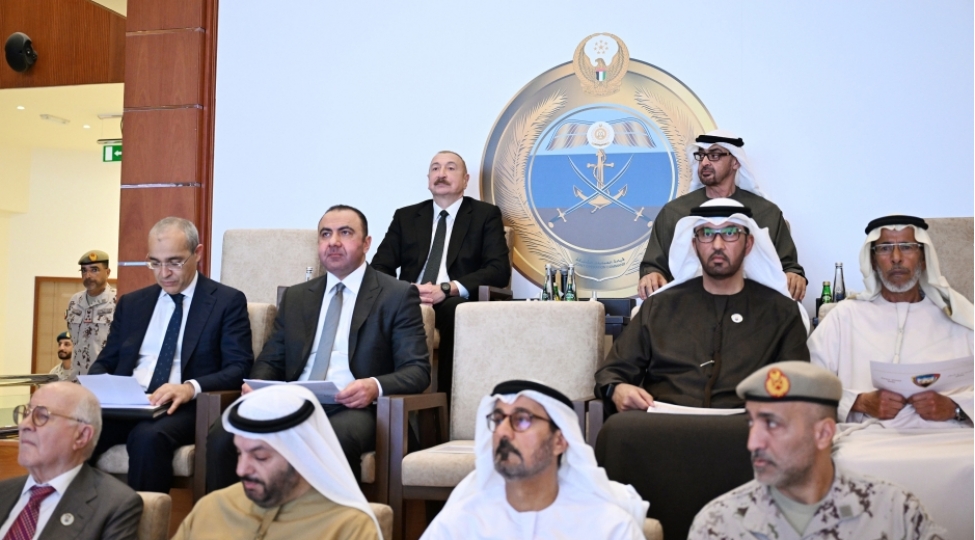 azerbaycanin-ve-bee-prezidentleri-ebu-dabide-sulh-qalxani-2026-birge-emeliyyat-taktiki-telimini-izleyibler