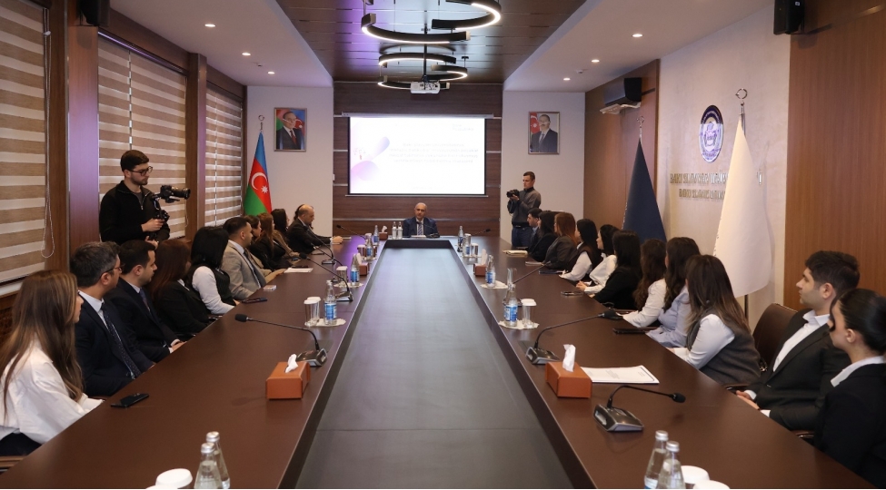 bsu-da-inkluziv-bankchiliq-movzusunda-peshekar-inkishaf-teliminin-yekununa-hesr-olunan-sertifikatlarin-teqdimetme-merasimi-kechirilib