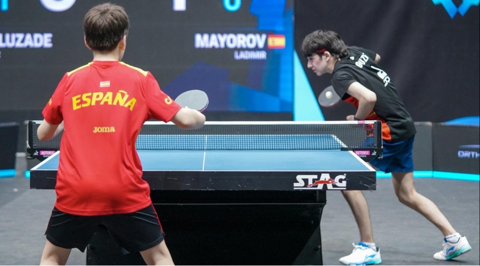 stolustu-tennischimiz-beynelxalq-yarishi-iki-mukafatla-basha-vurub