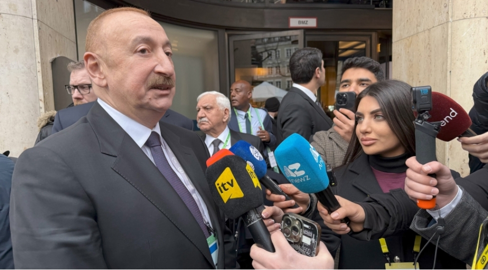 prezident-ilham-eliyev-munxende-azerbaycan-telekanallarina-musahibe-verib