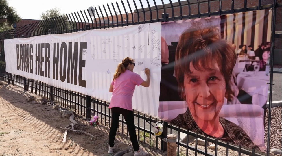 polis-fbi-ya-qarshi-chixdi-arizonada-ne-bash-verir