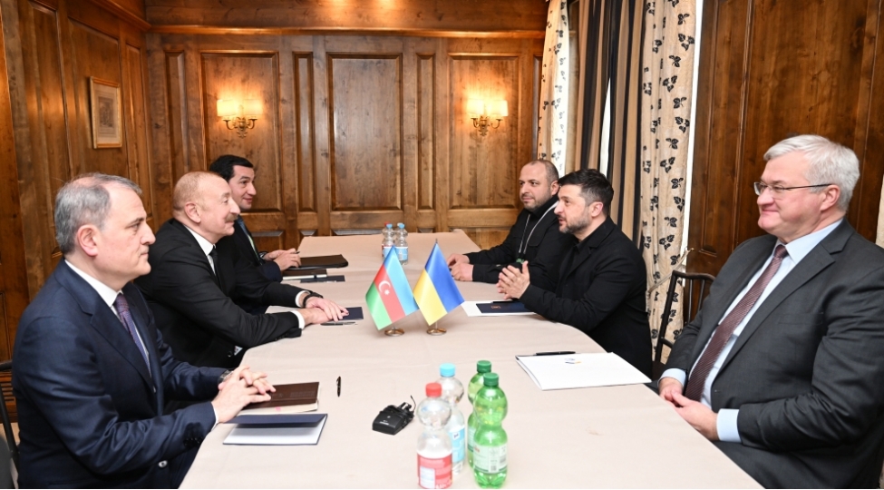 prezident-ilham-eliyevin-munxende-ukrayna-prezidenti-volodimir-zelenski-ile-gorushu-olub