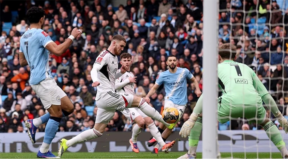 manchester-siti-145-illik-rekordu-tekrarlayib