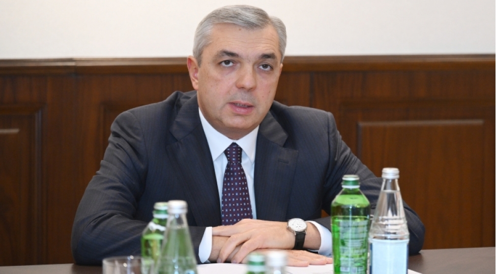 azerbaycan-respublikasinin-korrupsiyaya-qarshi-mubarize-uzre-komissiyasinin-iclasi-kechirilib