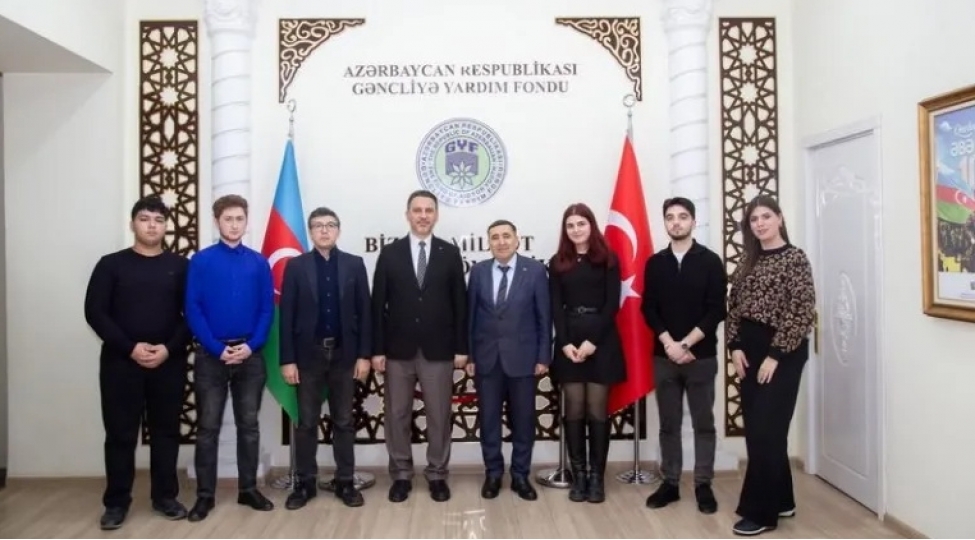 gelecek-emekdashliq-perspektivleri-muzakire-edilib