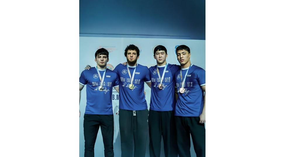 guleshchimiz-belarusda-qizil-medal-qazanib