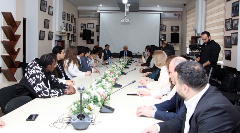 xvii-beynelxalq-multikulturalizm-mektebine-start-verilib-foto