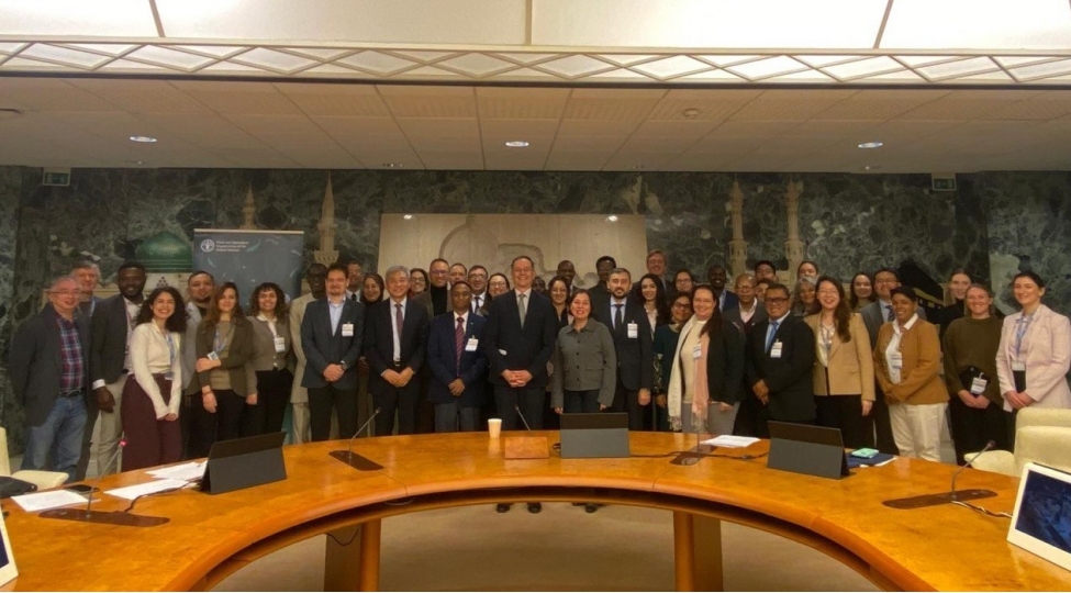 baliqchiliq-ve-akvakultura-merkezinin-direktoru-romada-fao-nun-tedbirinde-ishtirak-edib