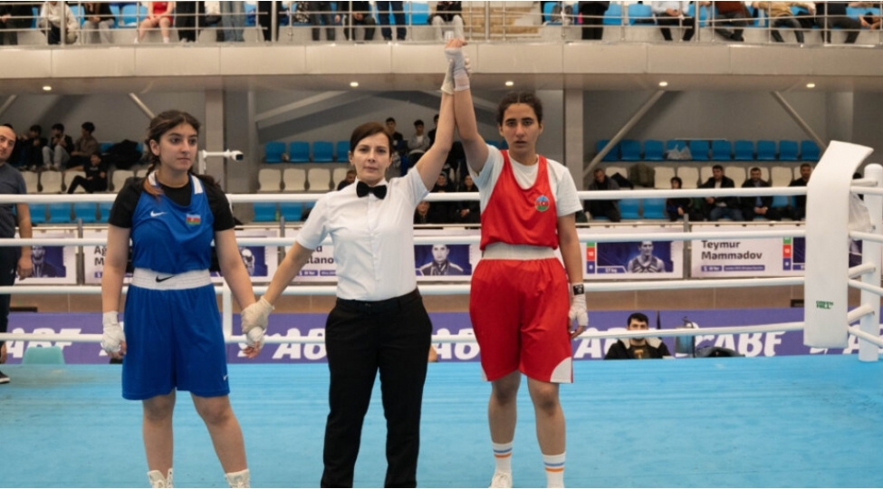 azerbaycan-chempionatinda-qiz-bokschularin-mubarizesine-yekun-vurulub