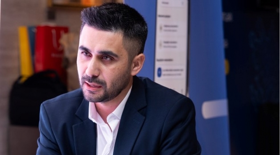 amin-nezerli-azintelecom-beynelxalq-texnologiya-shirketleri-ile-emekdashliq-ederek-qabaqcil-texnologiyalari-azerbaycana-getirir