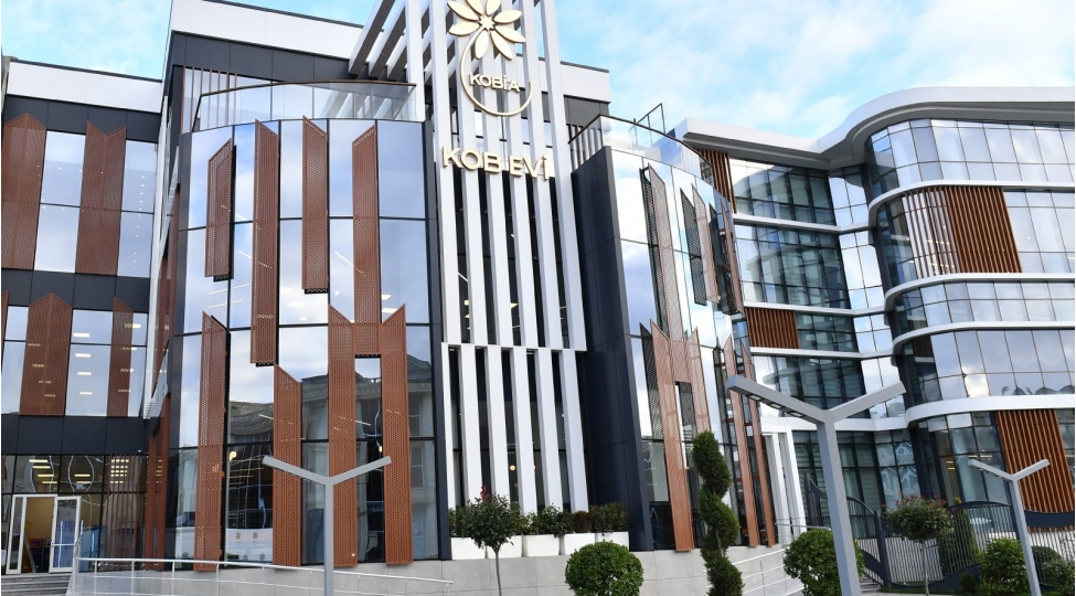 qadinlarin-biznesde-artan-rolu-dovlet-desteyinden-dayaniqli-inkishafa