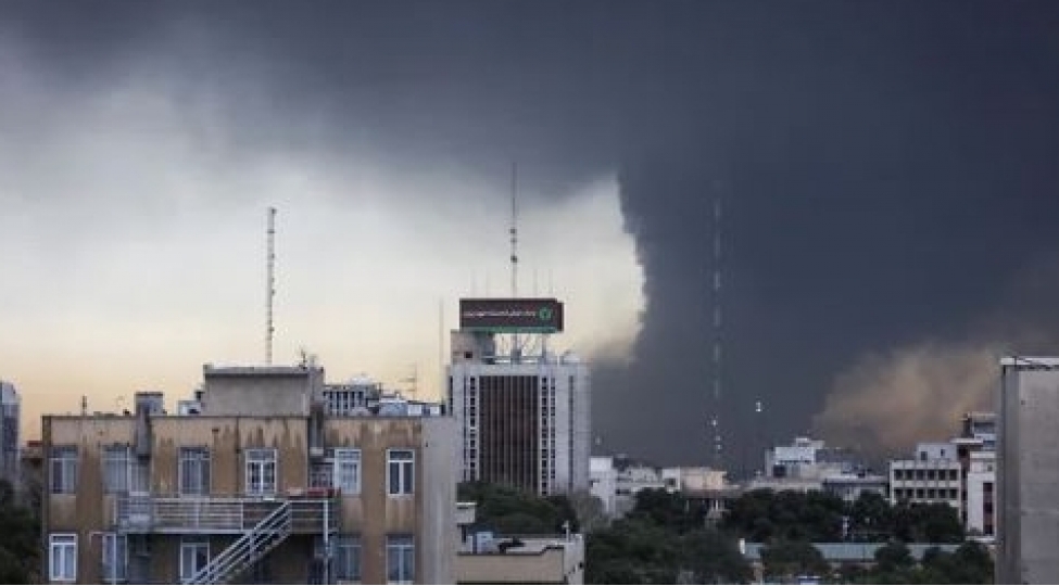 israil-iranin-enerji-obyektlerine-zerbeler-endirir