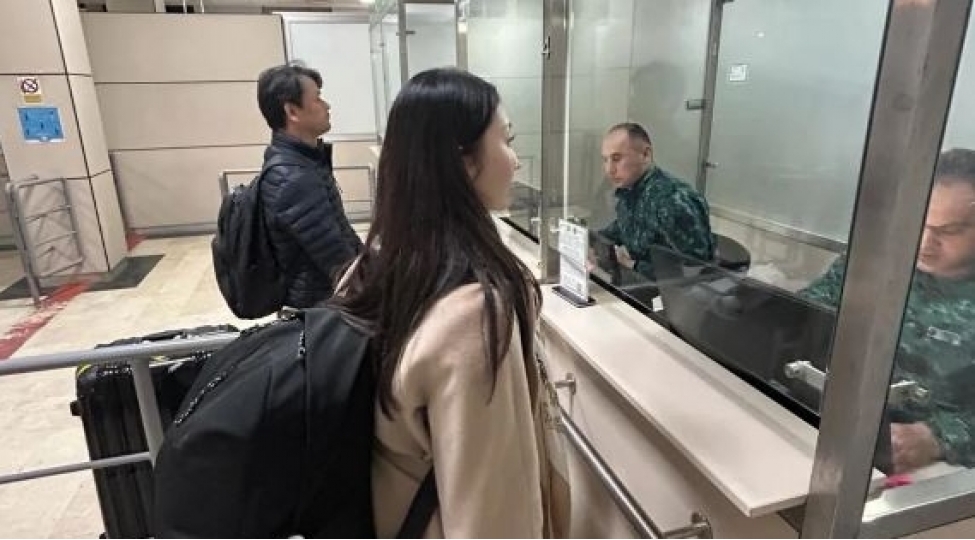 qazaxistan-diplomatlari-ve-rusiya-vetendashlari-texliye-olunub