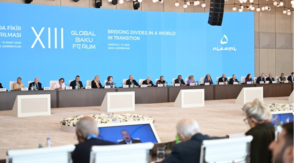 prezident-ilham-eliyev-nizami-gencevi-beynelxalq-merkezi-aparici-beynelxalq-tesisatlardan-biridir