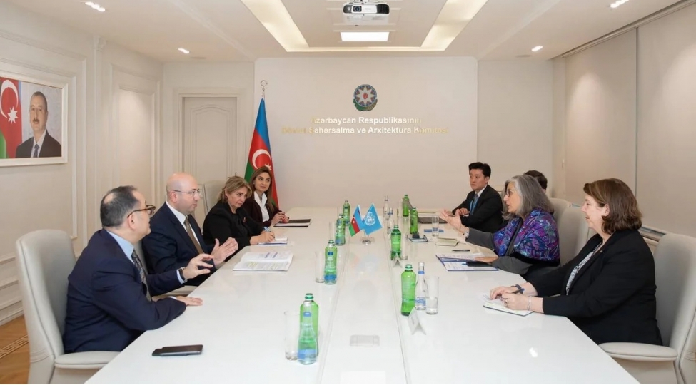 anar-quliyev-ile-anaklaudia-rossbax-qarabag-ve-sherqi-zengezurda-birge-layiheleri-muzakire-edibler