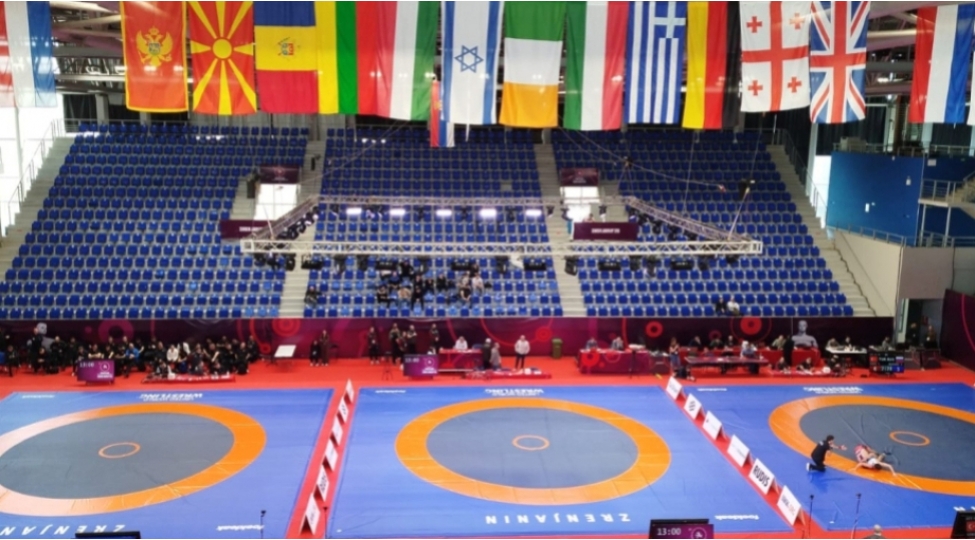 avropa-chempionatinda-yunan-roma-guleshchilerinin-mubarizesi-bashlayir