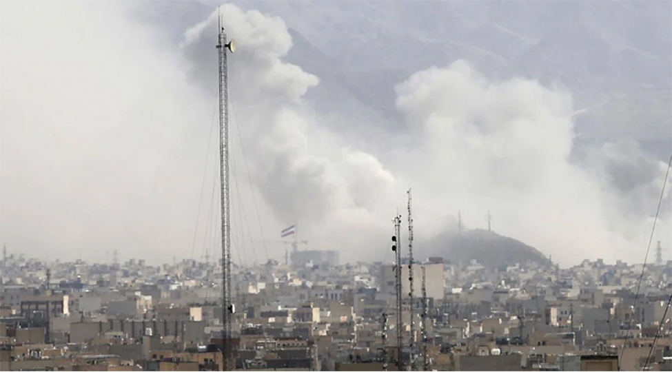 israilin-zerbesi-neticesinde-iranin-kosmik-agentliyinin-tedqiqat-merkezi-dagidilib