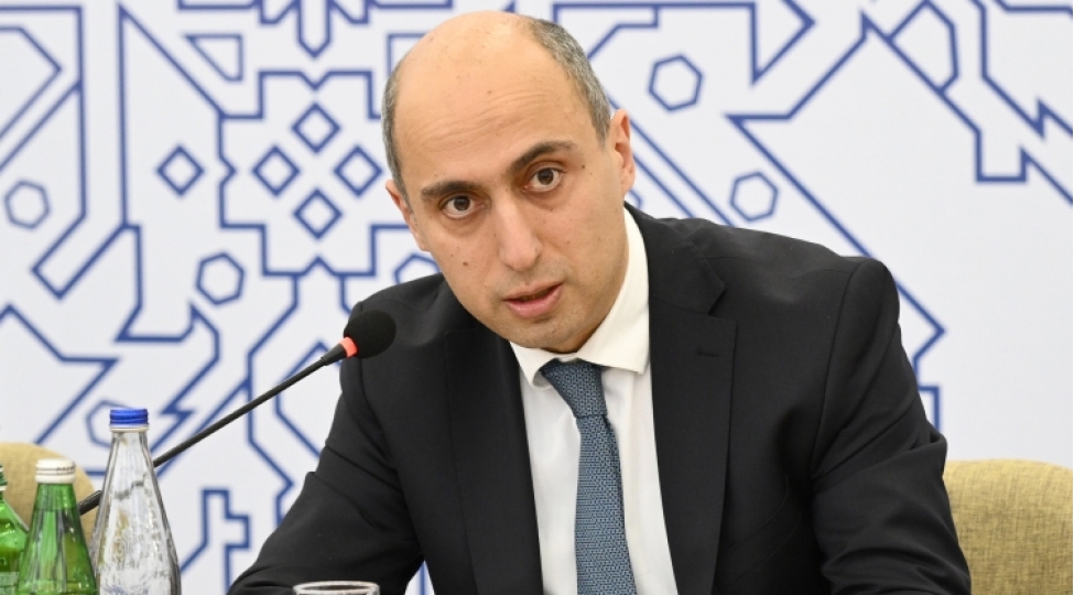 ucqar-kend-mekteblerinin-birleshdirilmesi-istiqametinde-iki-model-tetbiq-edilir