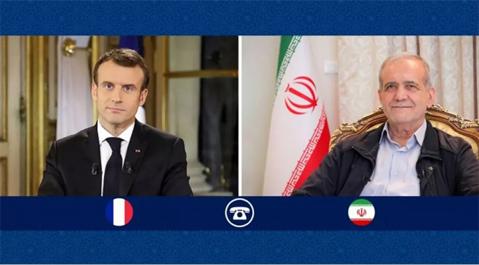 mesud-pezeshkian-emmanuel-makronla-telefonla-danishib