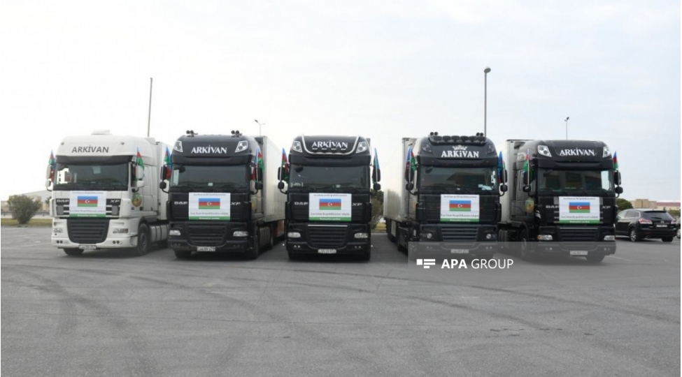 azerbaycandan-irana-novbeti-humanitar-yardim-yola-salinib