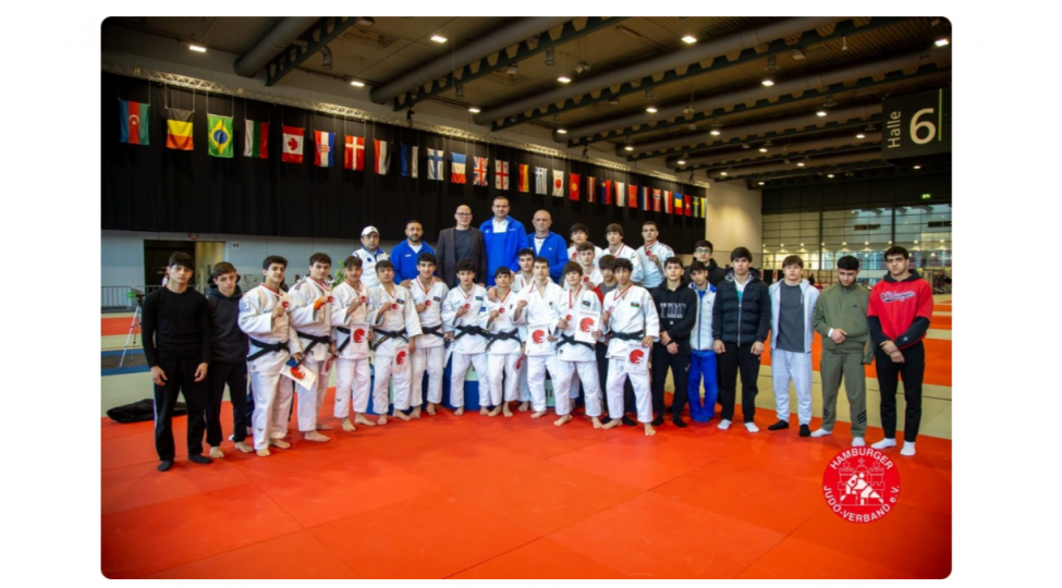 1-qizil-1-gumush-4-burunc-medal