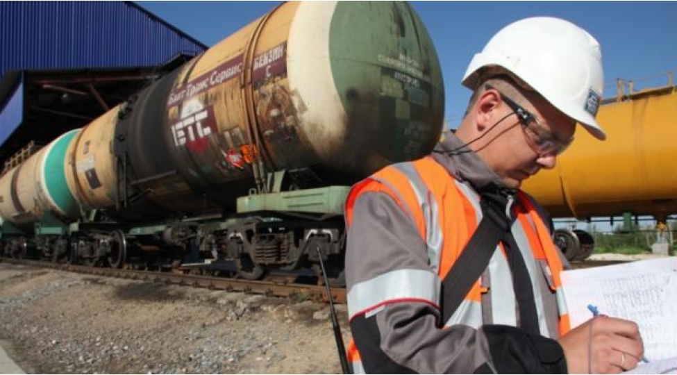 rusiyada-benzin-ixracina-qadaga-qoyula-bilermasi-muzakire-edilir